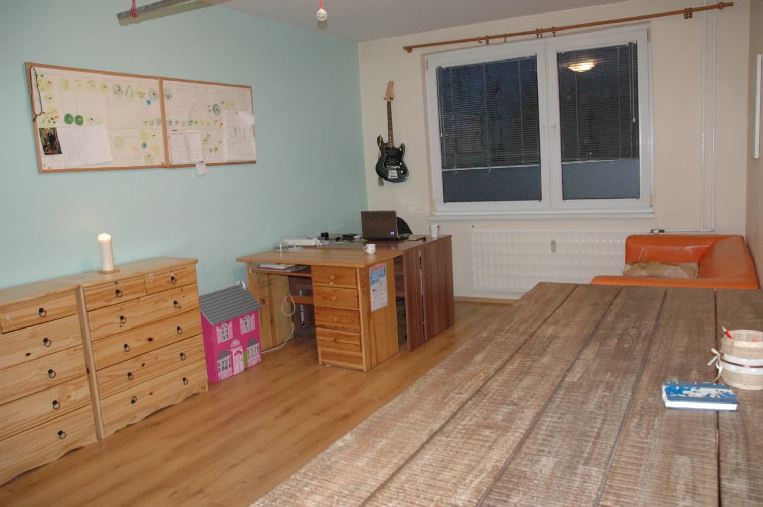 predame-velkometrazny-3-izbovy-byt-v-centre-mesta-sala