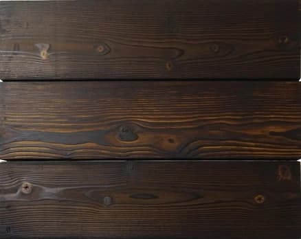 opalovane-hladke-kefovane-dosky-rozmer-28x146x6000-mm-seversky-smrek