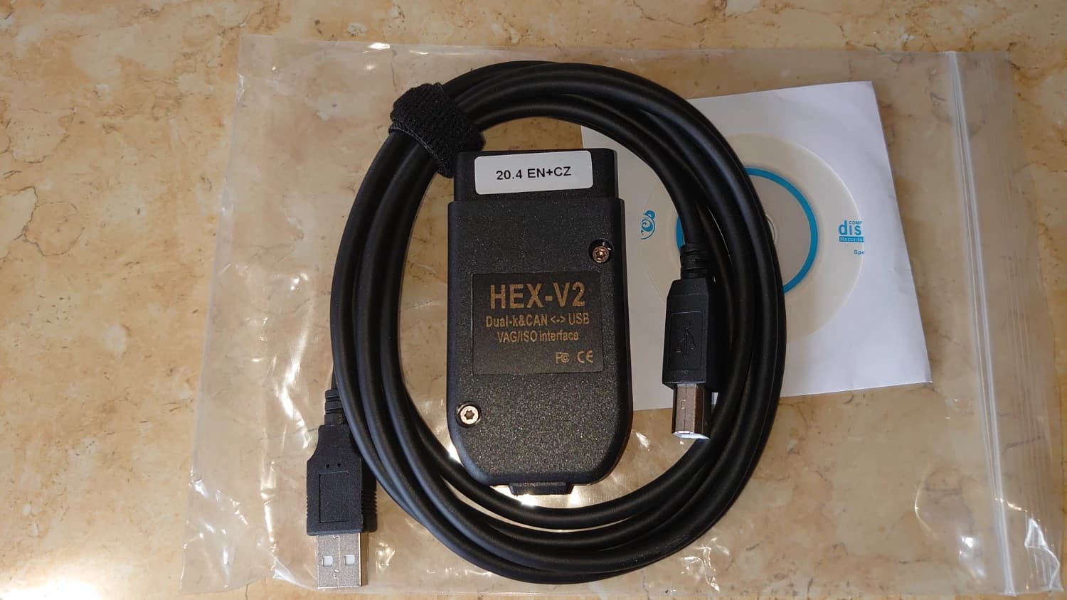 novy-kabel-vcds-hex-v2-cz