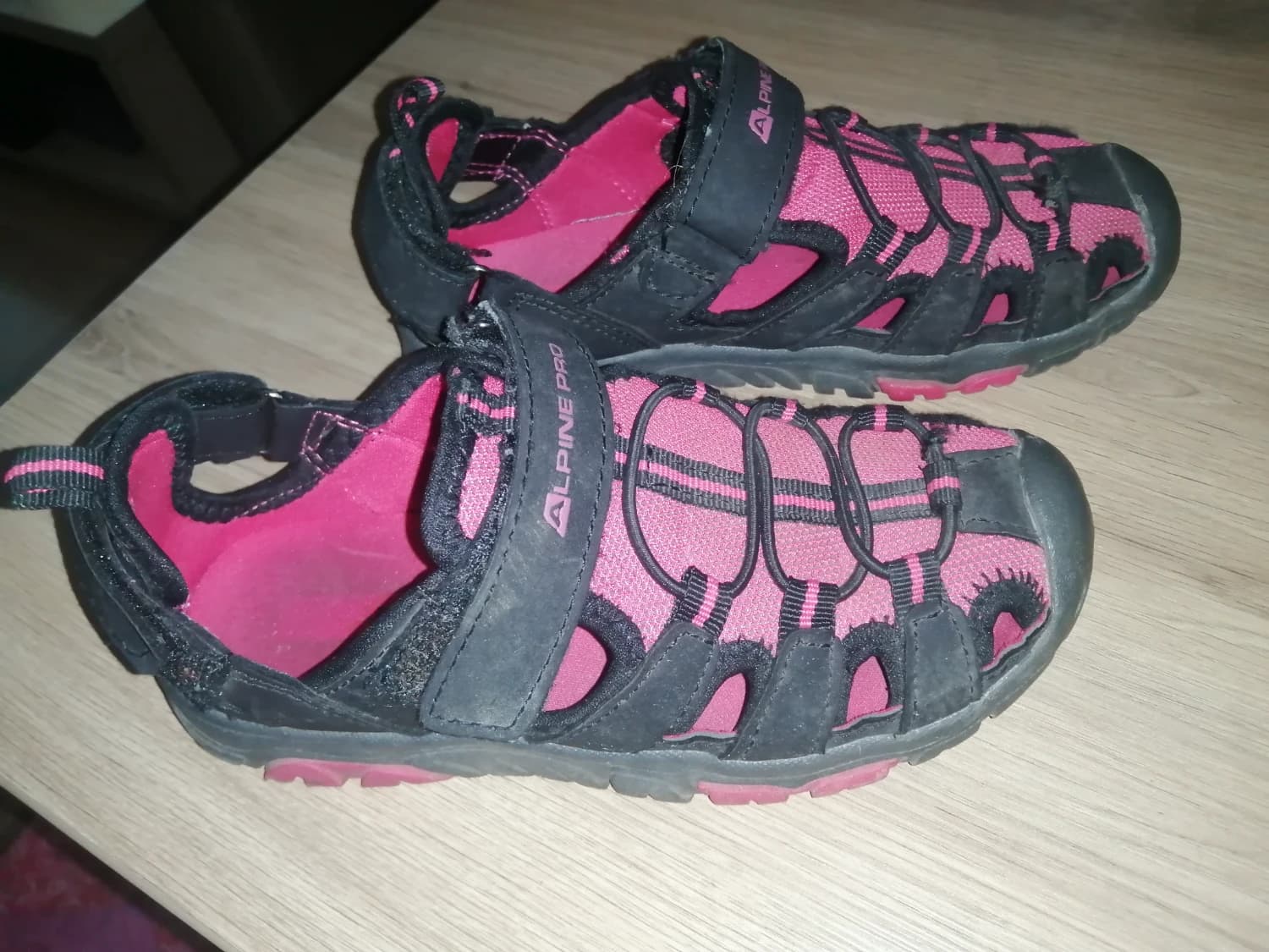 dievcenska-letna-obuv-alpine-pro-vel-31