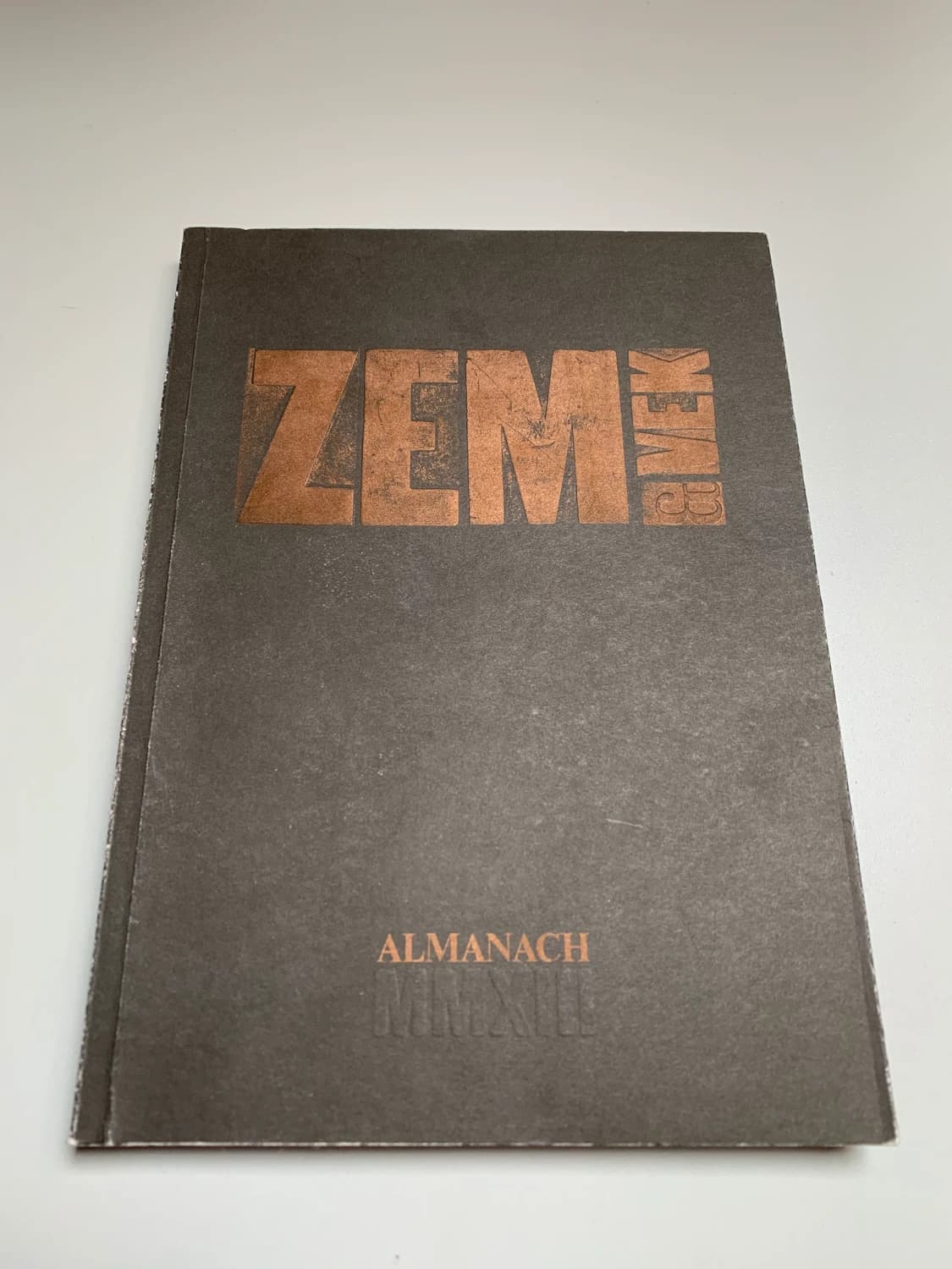 zemvek