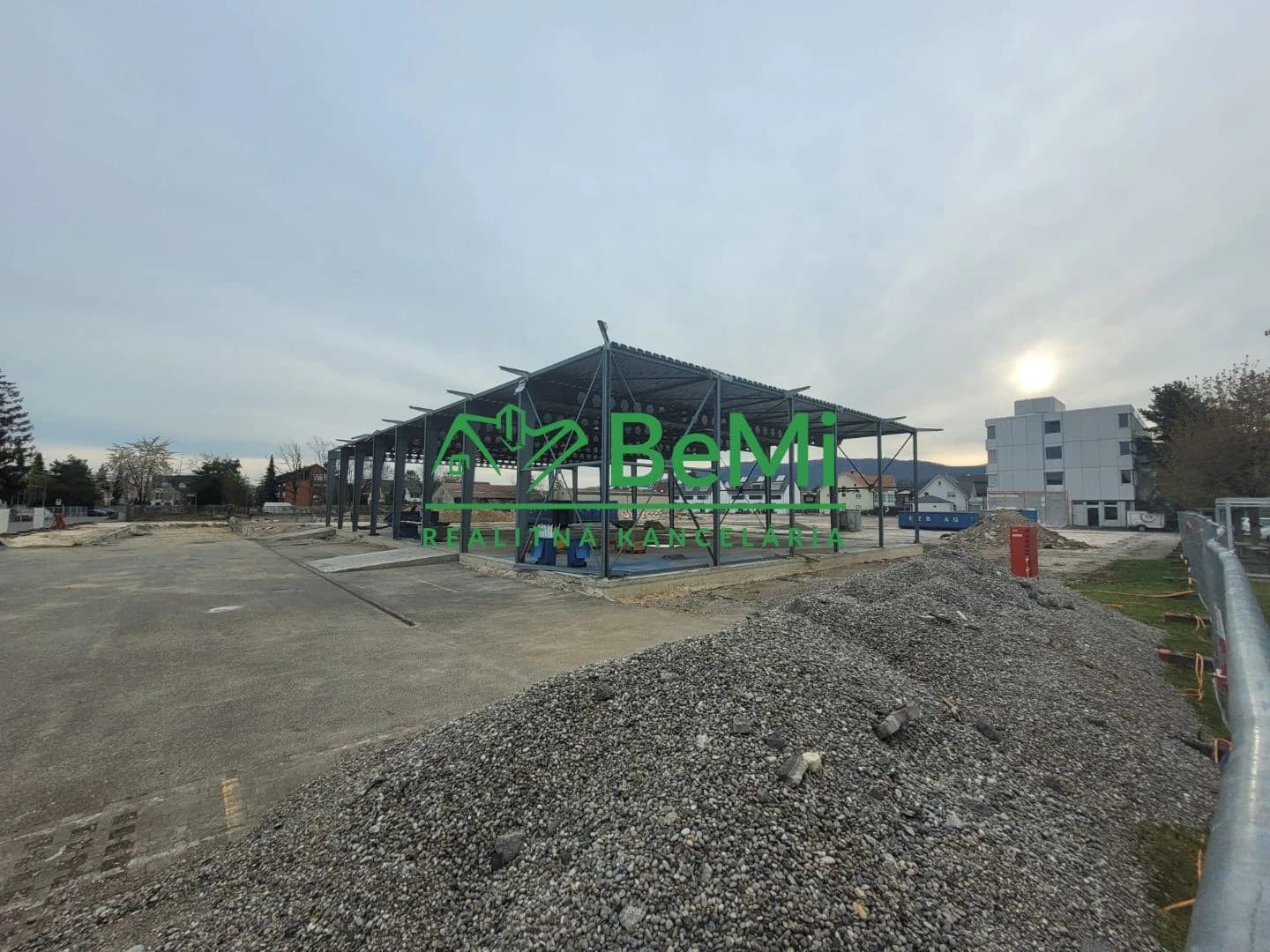 ponuka-ocelova-konstrukcia-na-garaze-alebo-vyrobna-hala-012-19-mach