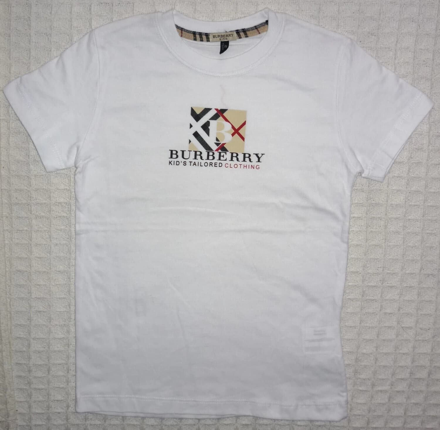 detske-biele-tricko-burberry-style-s-kratkym-rukavom