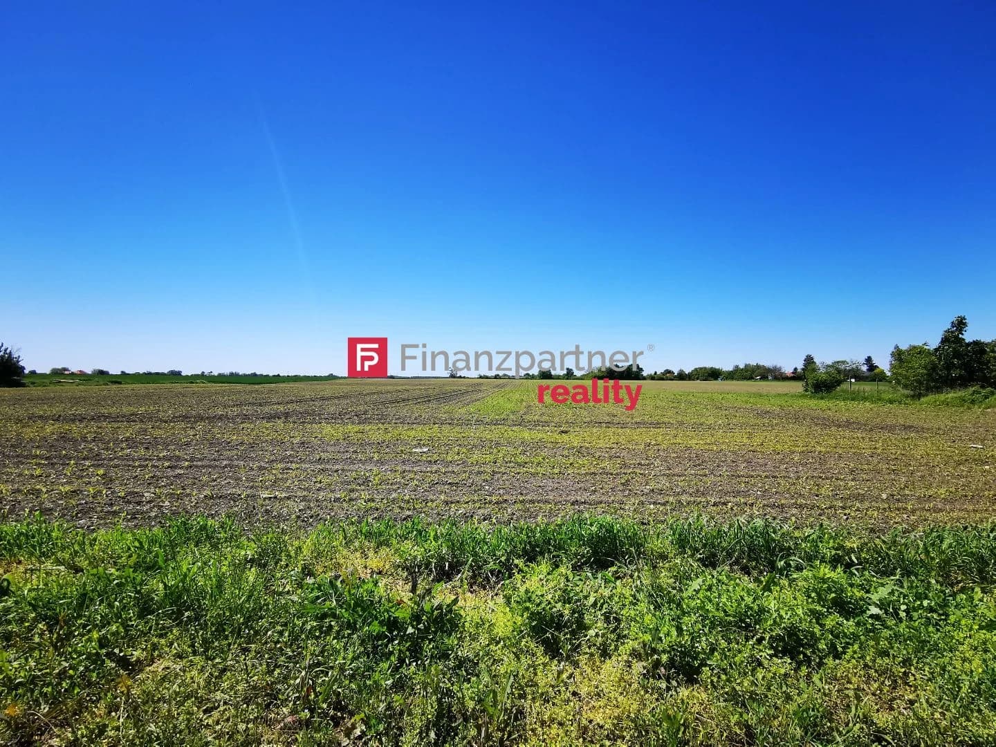 investicna-ponuka-na-predaj-pozemok-pre-rd-f101-14-kis-a