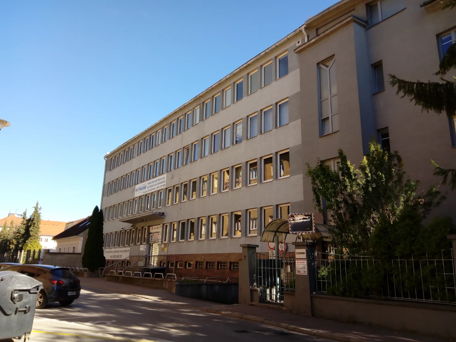 prenajom-kancelarske-priestory-banska-bystrica