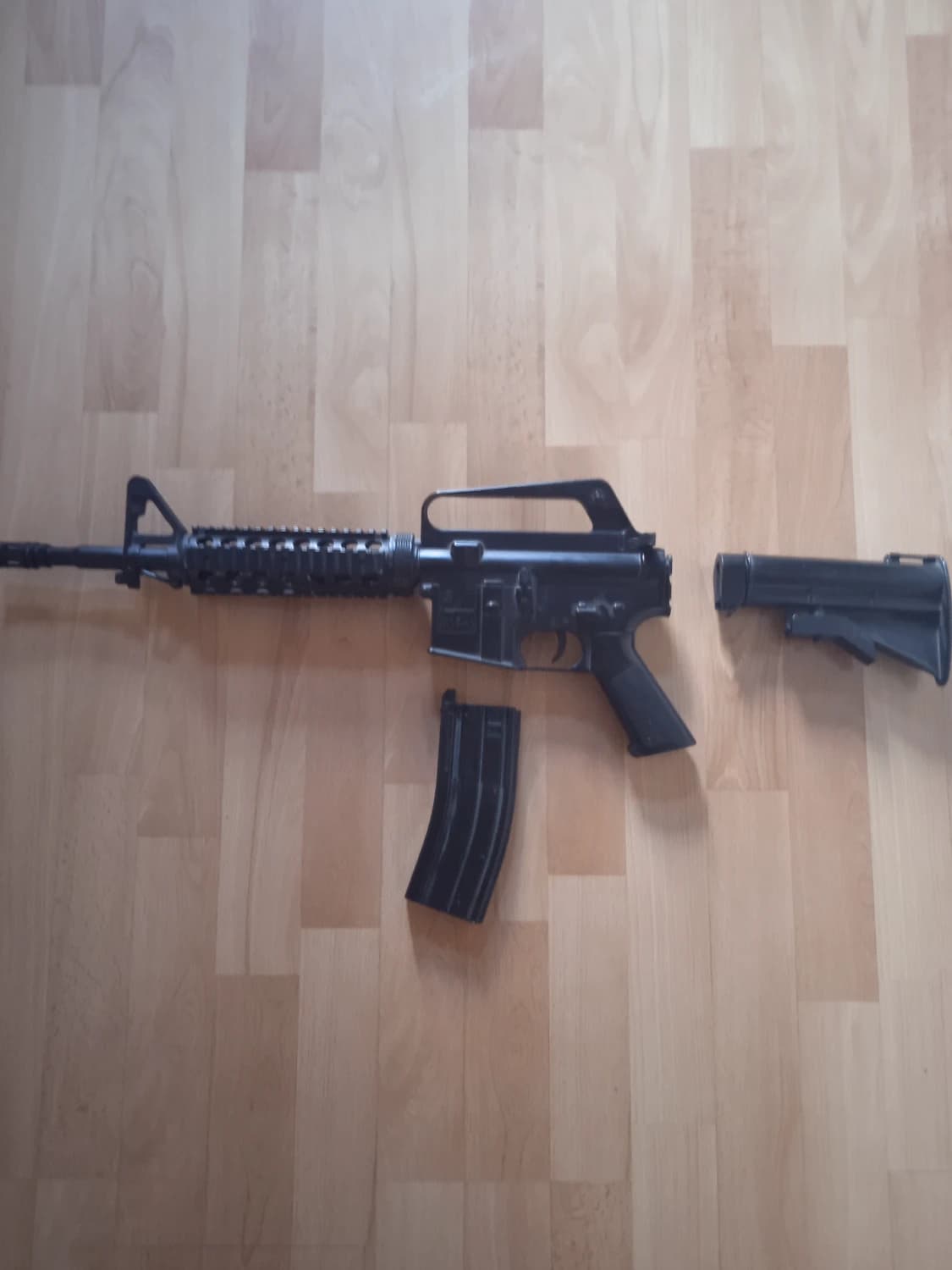predam-airsoftovu-manualnu-zbran