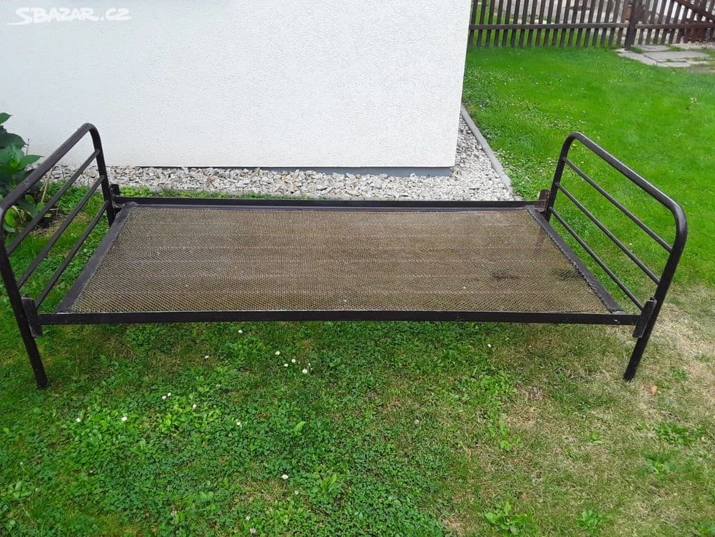 predam-kovove-postele