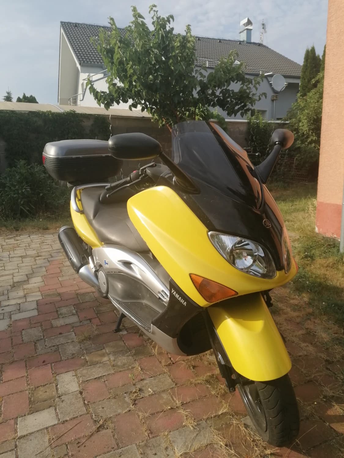 yamaha-t-max-500