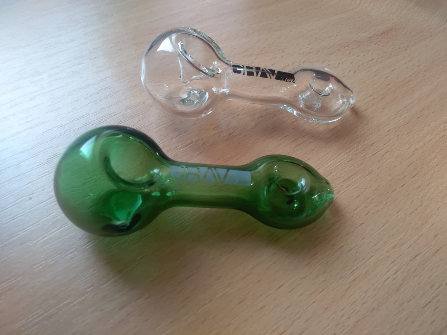 umelecke-sklenene-fajky