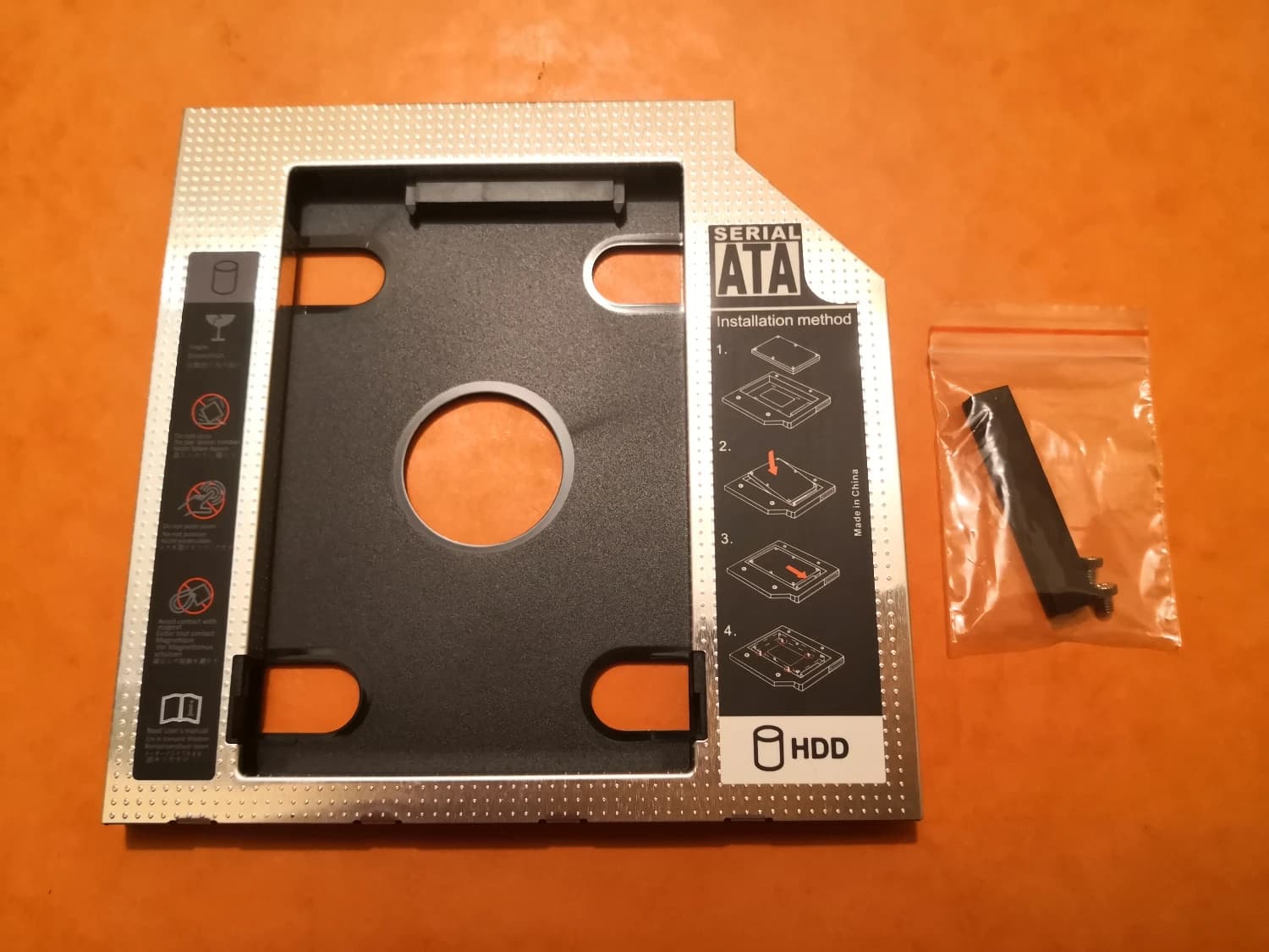 redukcia-sata-10mm-dvdcd-na-sata-hdd-25-do-notebooku
