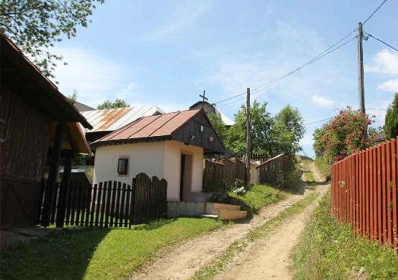 predam-4861-m2-ornej-pody-v-krasno-nad-kysucou