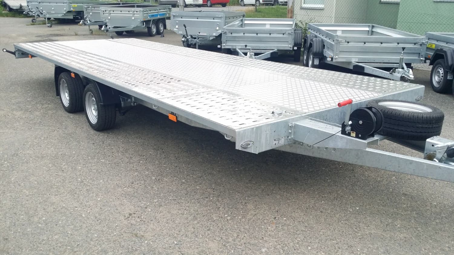 autoprepravnik-3500kg-6000-x-2200mm