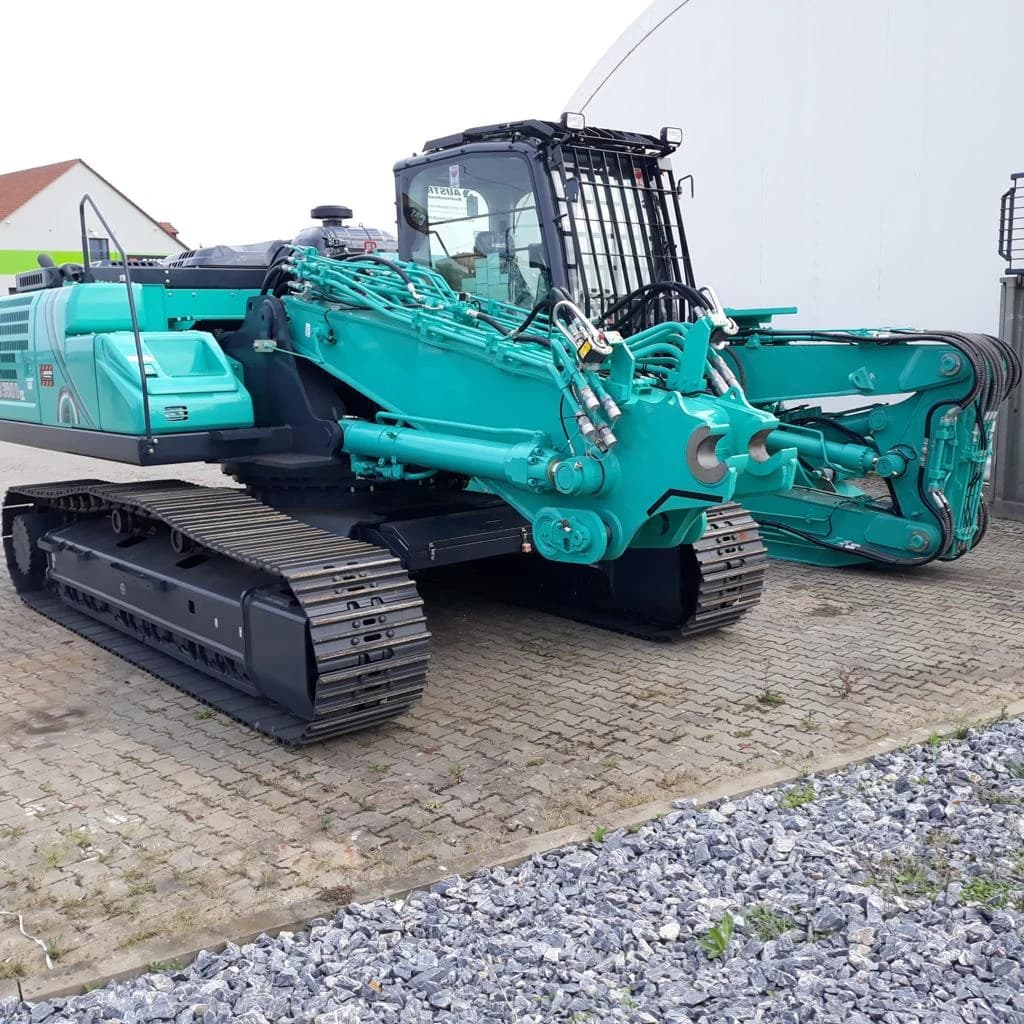 demolicni-rypadlo-kobelco-sk350dlc-10