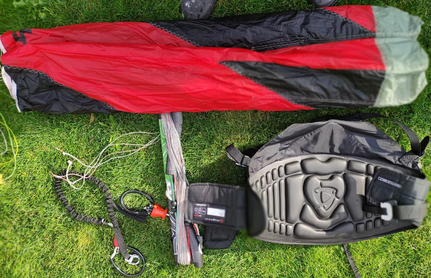 kitesurfing-landkiting-kiteboarding-s