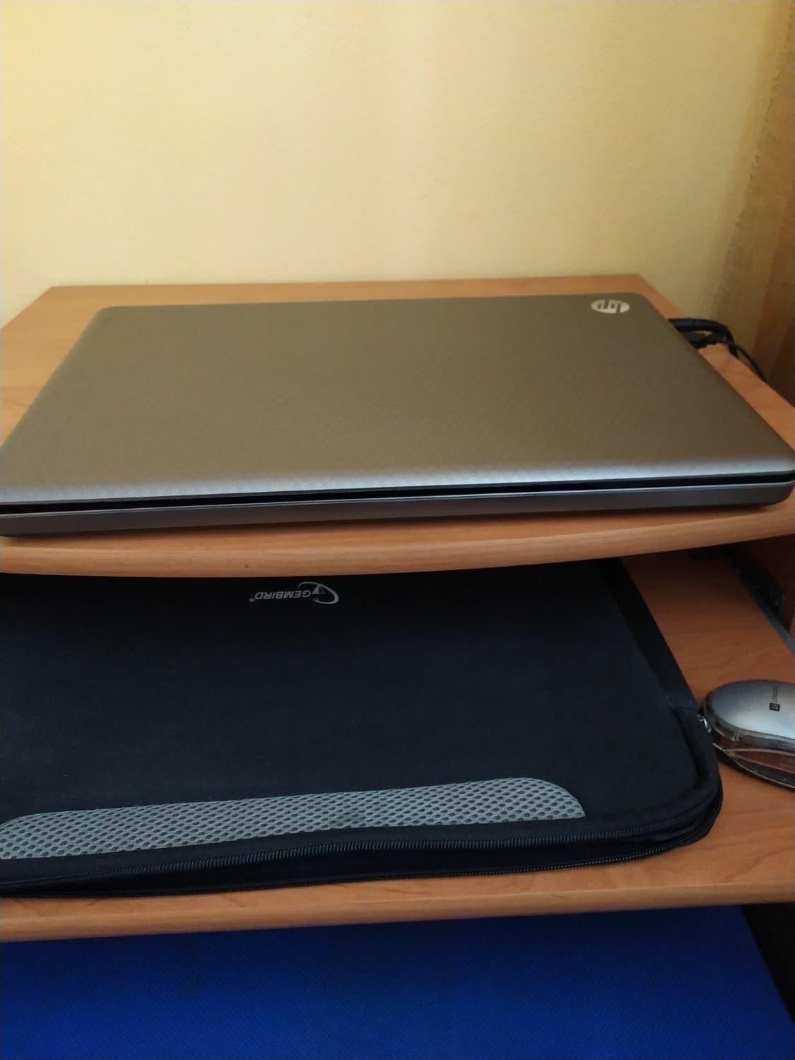 predam-notebook-specialna-edicia-displej-173-g72-b60us