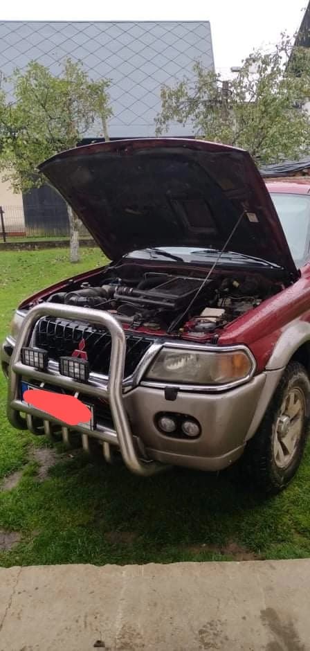 mitsubishi-pajero