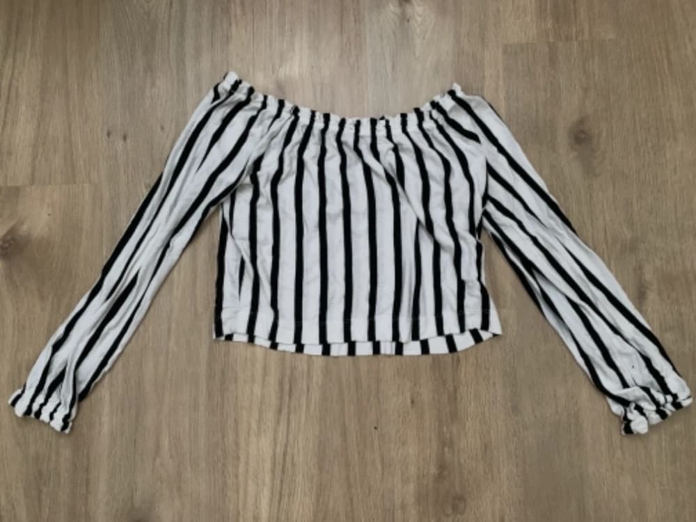 tricko-bershka-xs