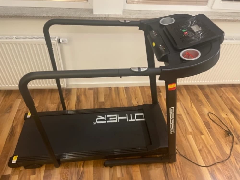 prodam-bezecky-pas-brother-gb-3500