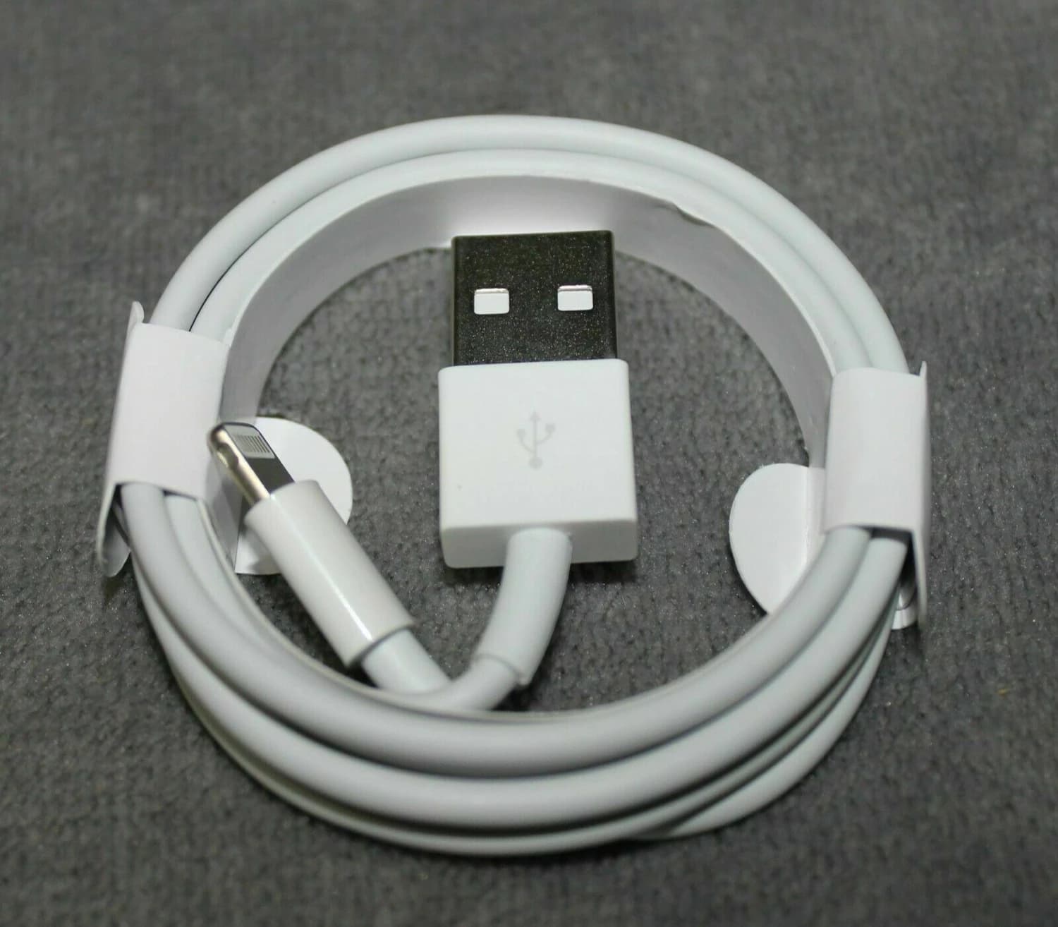 predam-novy-apple-lightning-to-usb-cable-1m-md818zma