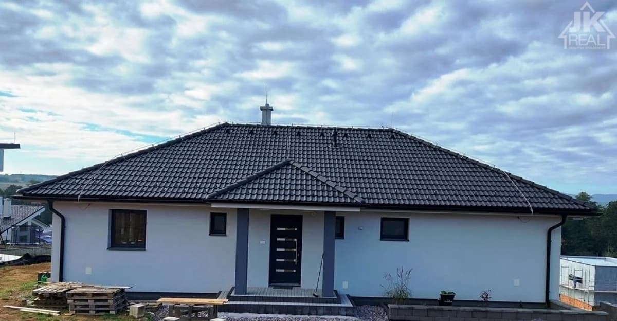 novostavba-rodinneho-domu-na-kluc-vo-finticiach