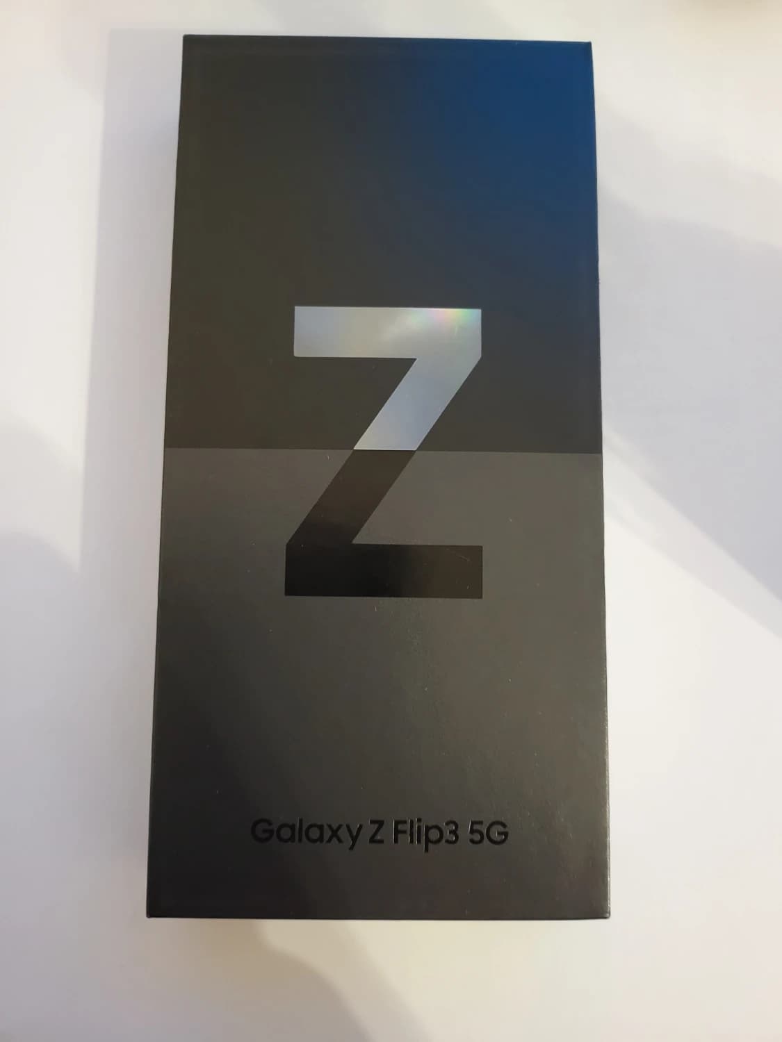 samsung-galaxy-z-flip-3-phantom-black