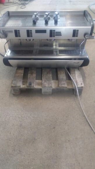 predam-kavovar-rancilio-3pakovy-classe-10-sde