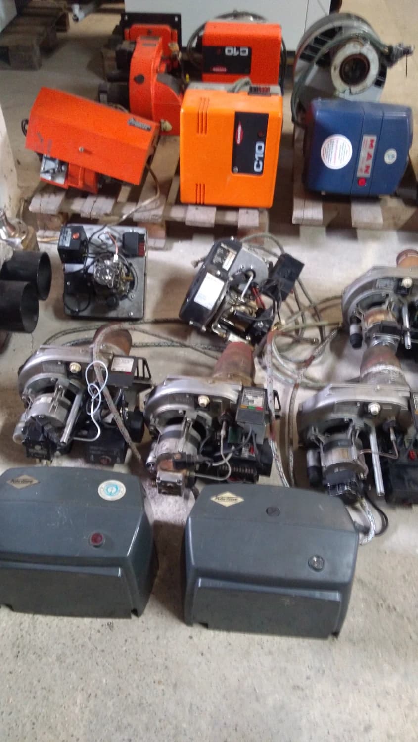 predam-horaky-na-lahko-vykurovacie-olej