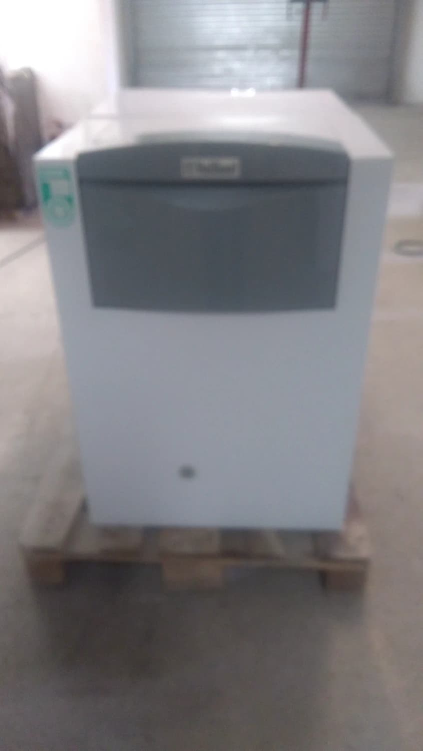 predam-tepelnymi-kotol-vailland-24kw