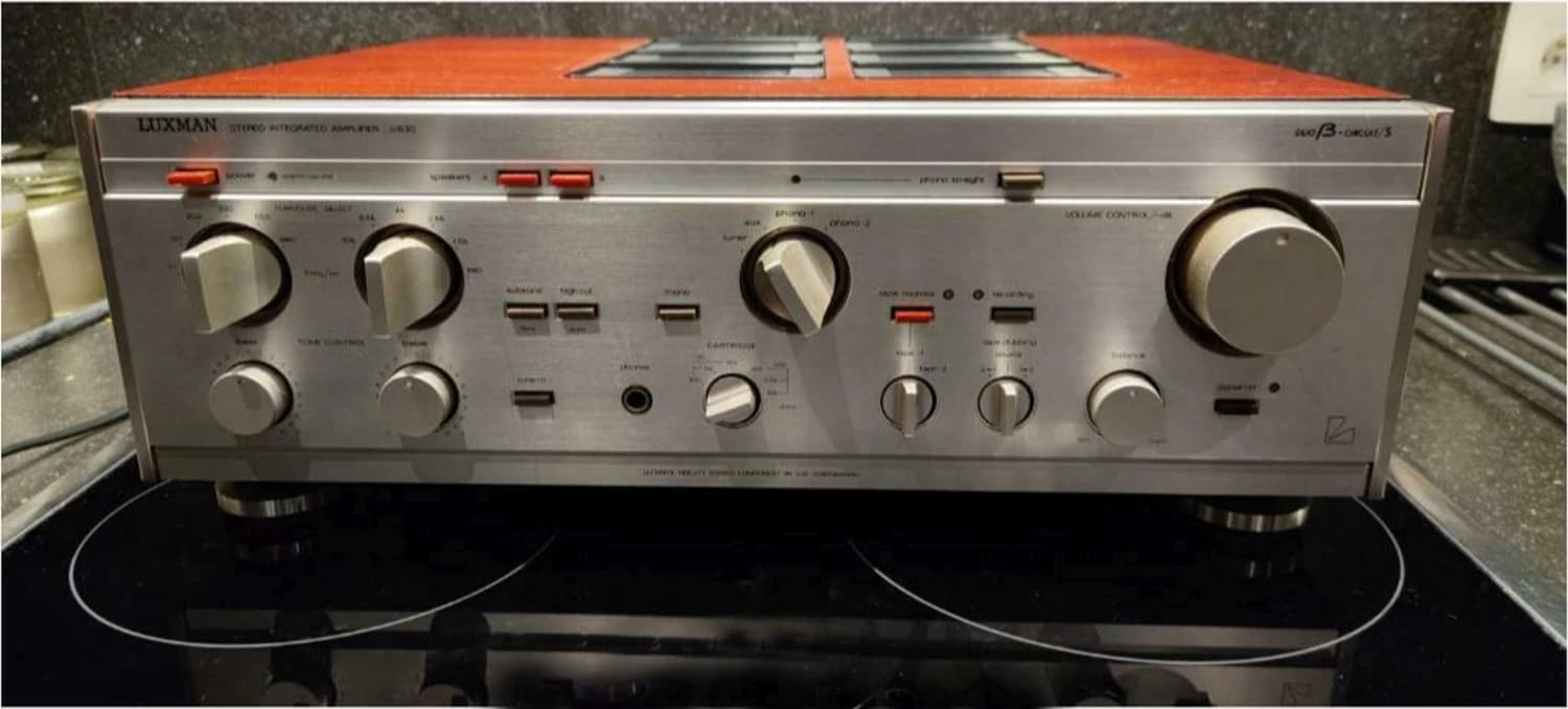 prodam-zesilovac-luxman-m02c02
