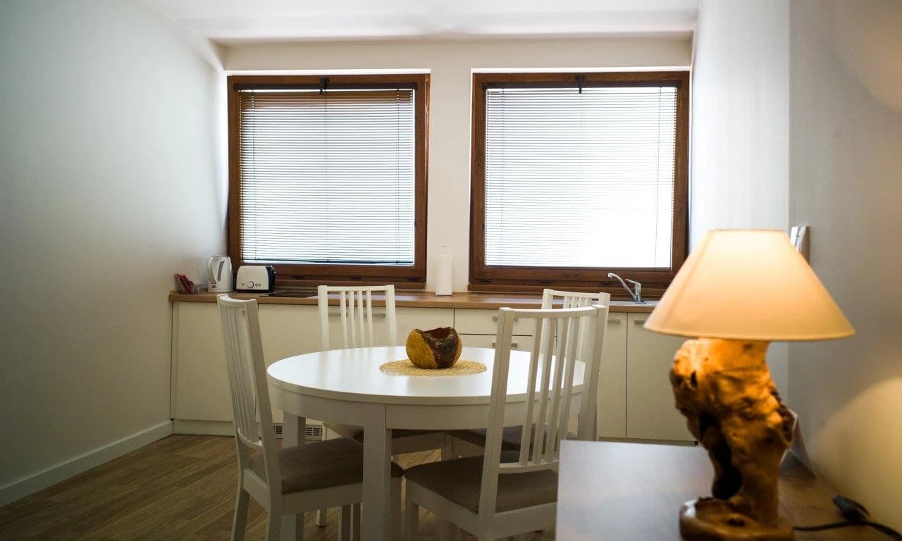 apartman-velkostou-50-m2-v-centre-komarna