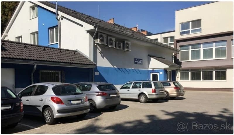 udrzbar-administrativnej-budovy