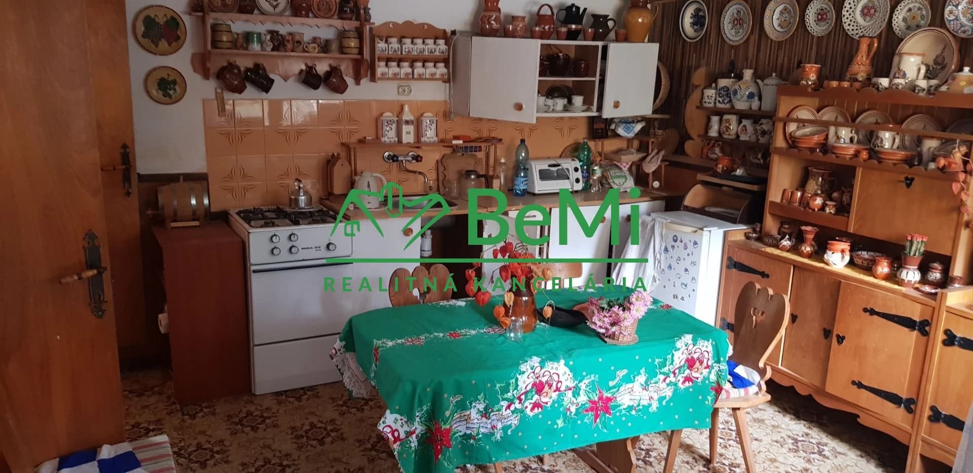 predaj-chata-vinicny-dom-levice-008-13-pekr