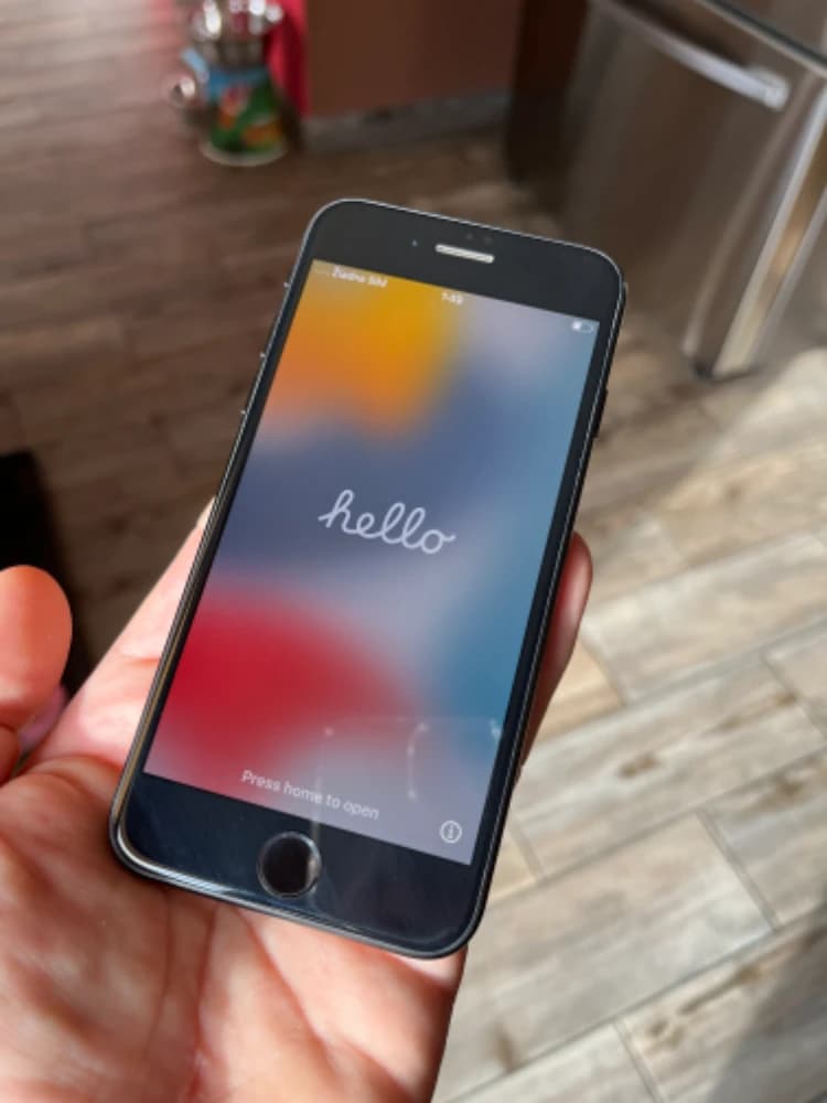apple-iphone-se-2020-64gb