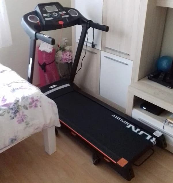 predam-niekolko-mesacny-beziaci-pas-hrs-t-280