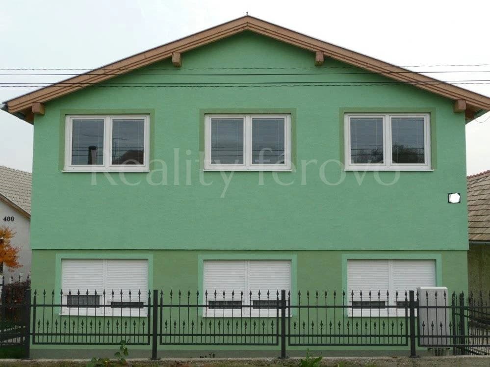na-predaj-rekreacne-zariadenie-penzion-zrubovy-dom-v-podhajskej