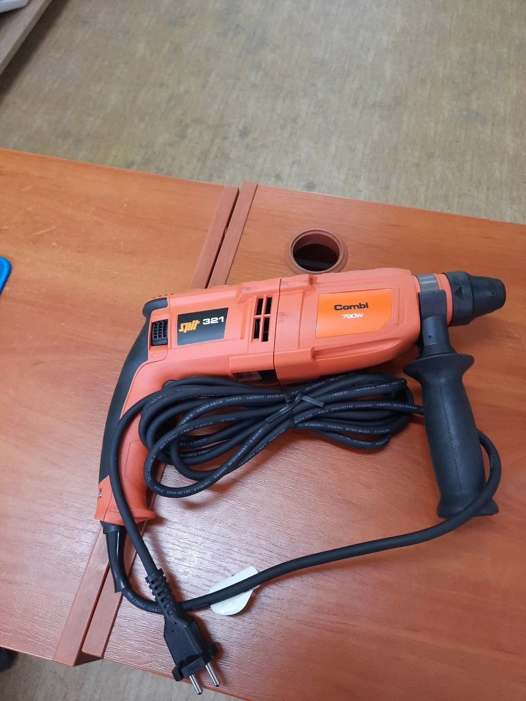 Vŕtacie kladivo Split 321 - 1