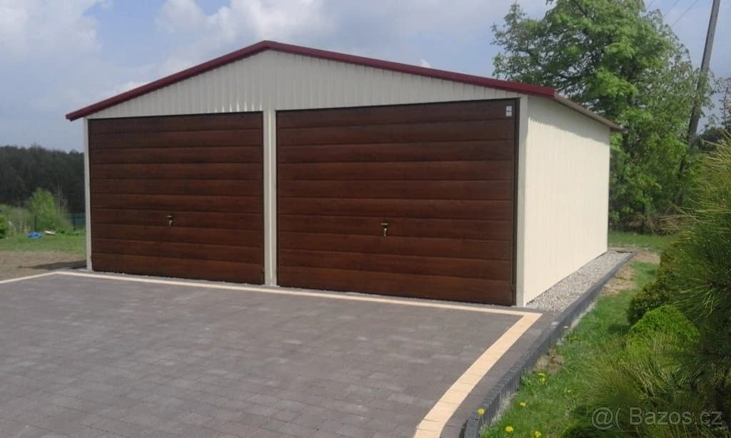plechova-garaz