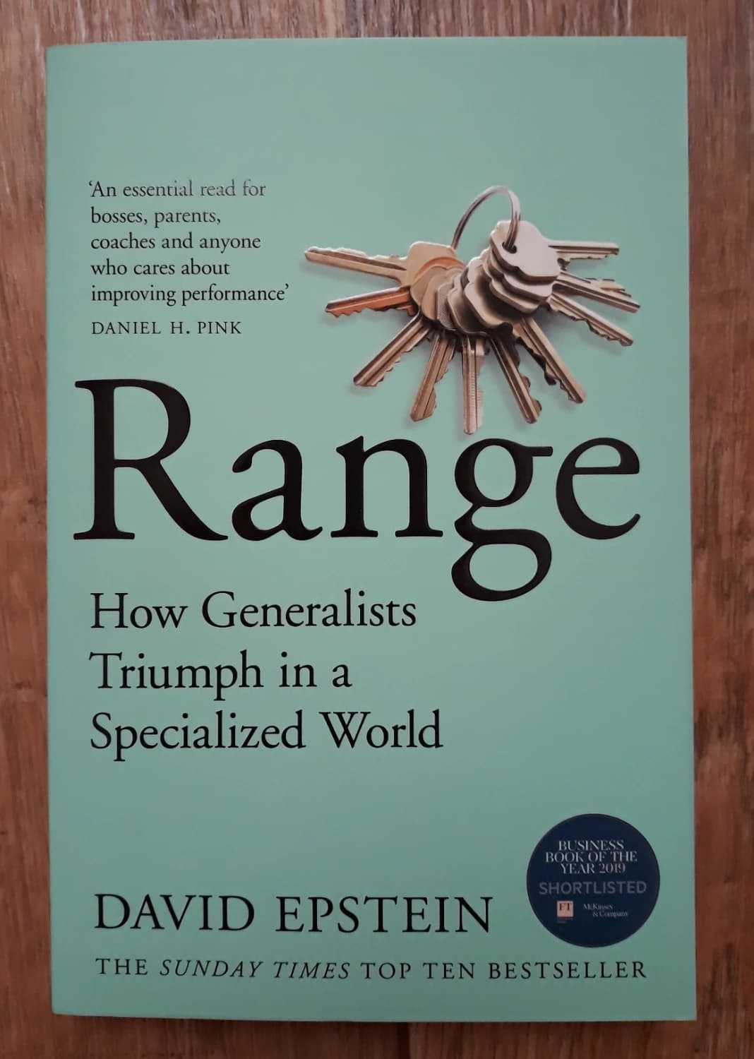 range-why-generalists-triumph-in-a-specialized-world