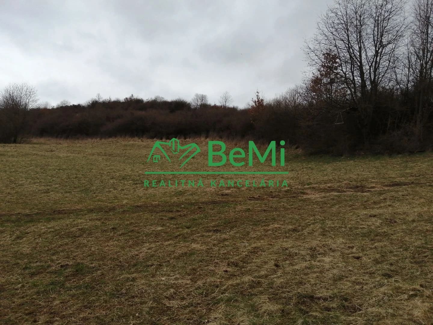 ponuka-predaj-pozemku-v-horky097-14-mach