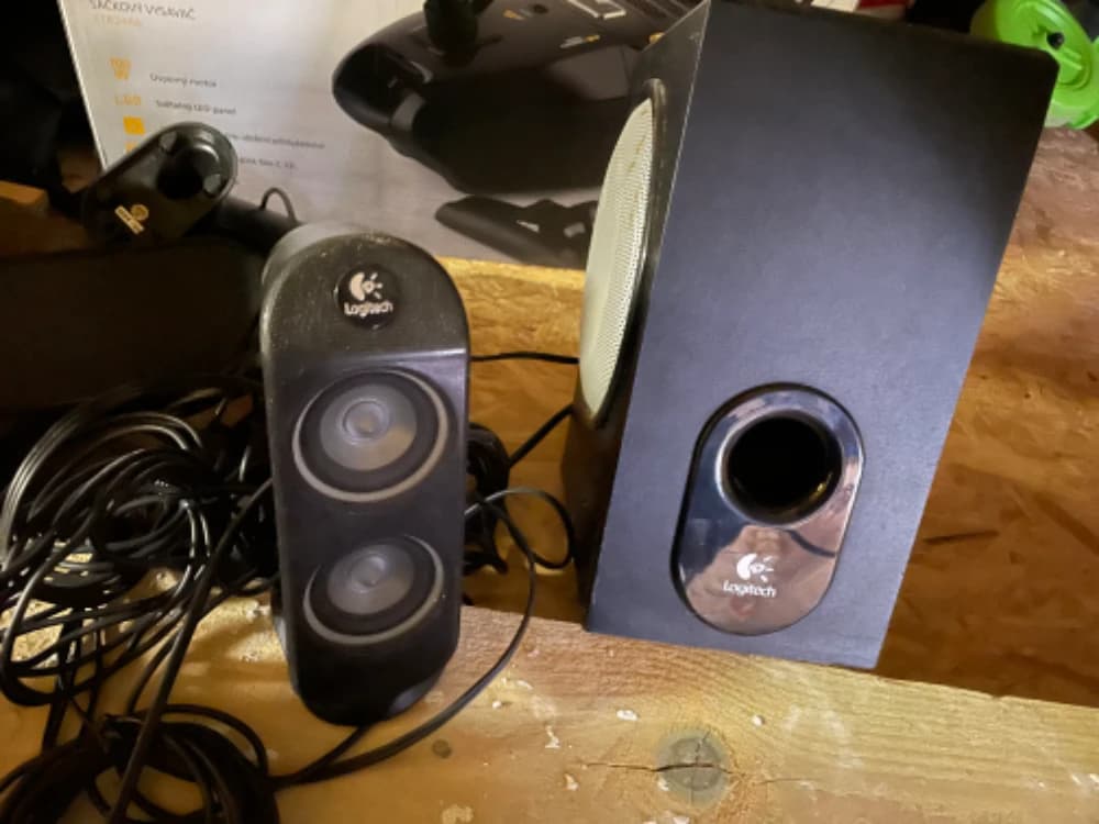 Logitech 5.1 aktiv - 1