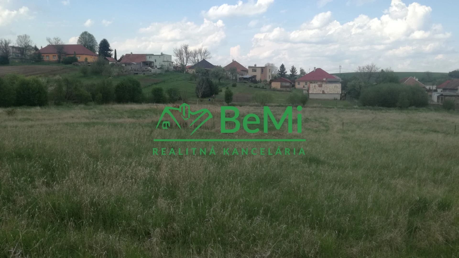 predaj-rekreacneho-pozemku-santovka-006-14-dujua