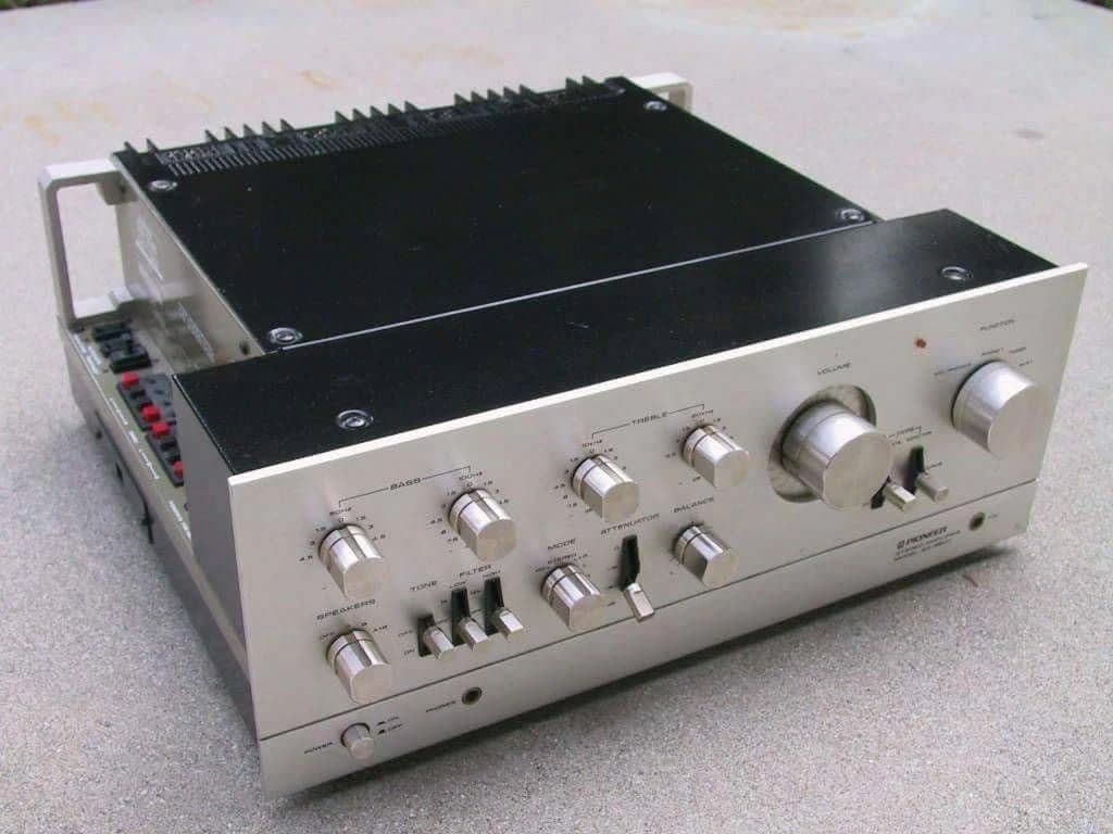 spickovy-zesilovac-pioneer-sa-9900