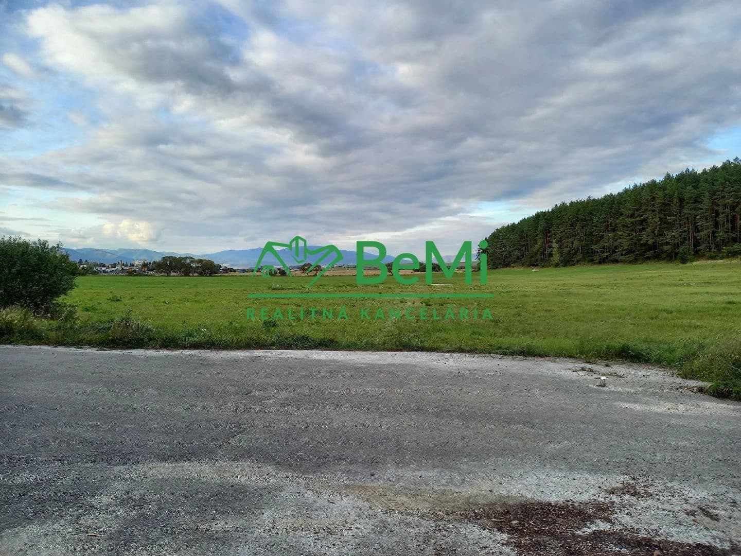 pozemok-na-farmu-turcianske-teplice-27455m2-012-14-mab