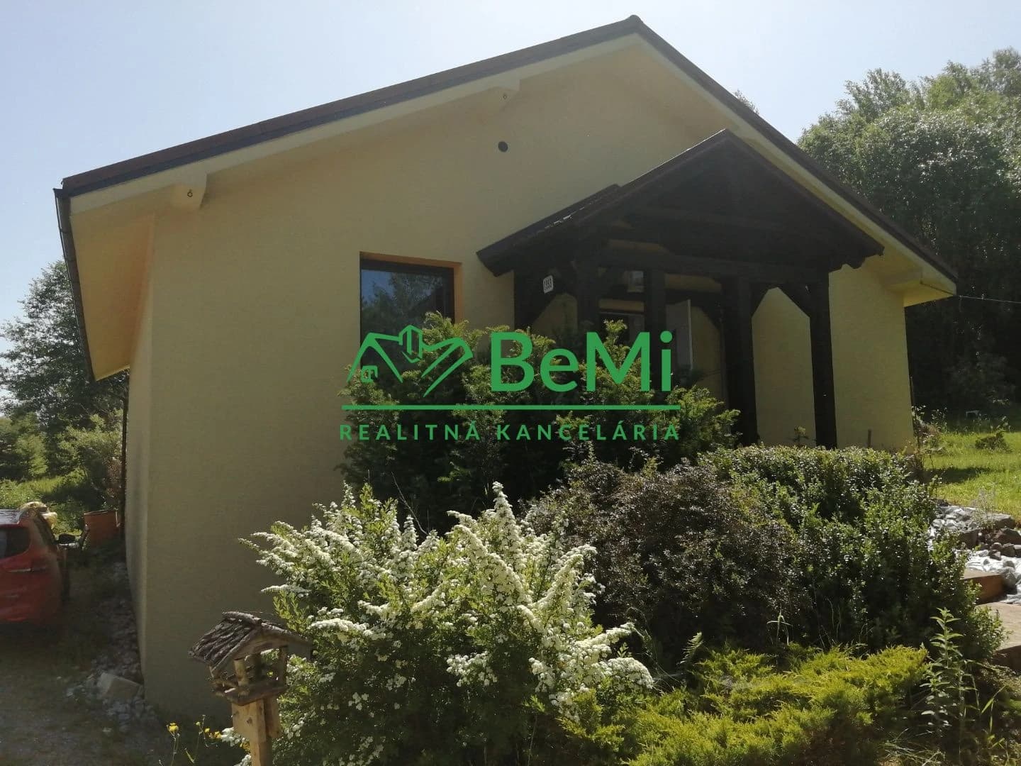 ponuka-predaj-rodinna-vilka-v-cadca-podzavoz125-12-macha