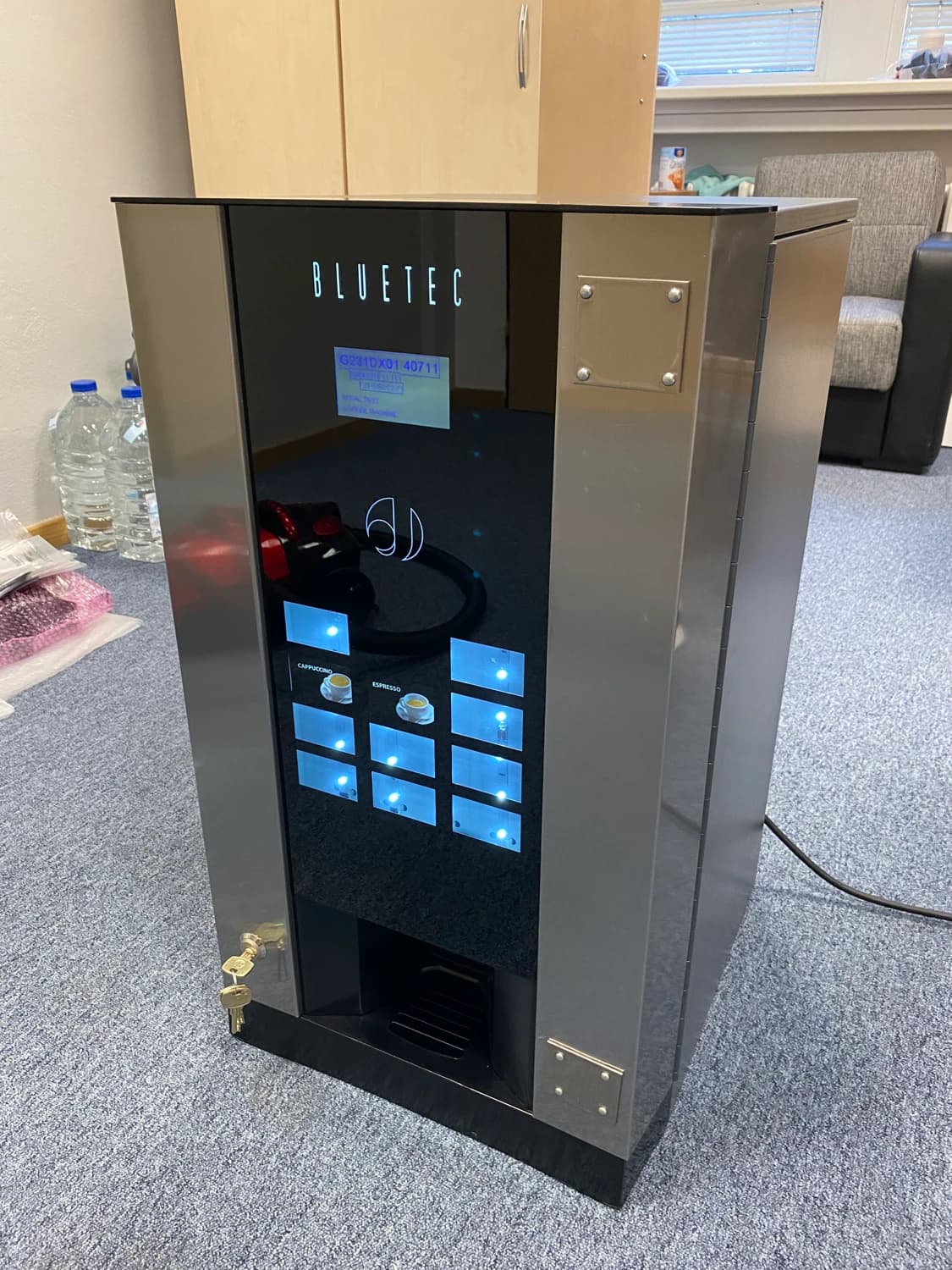 profesionalny-kavovar-coffeemar-bluetec-g23-vending