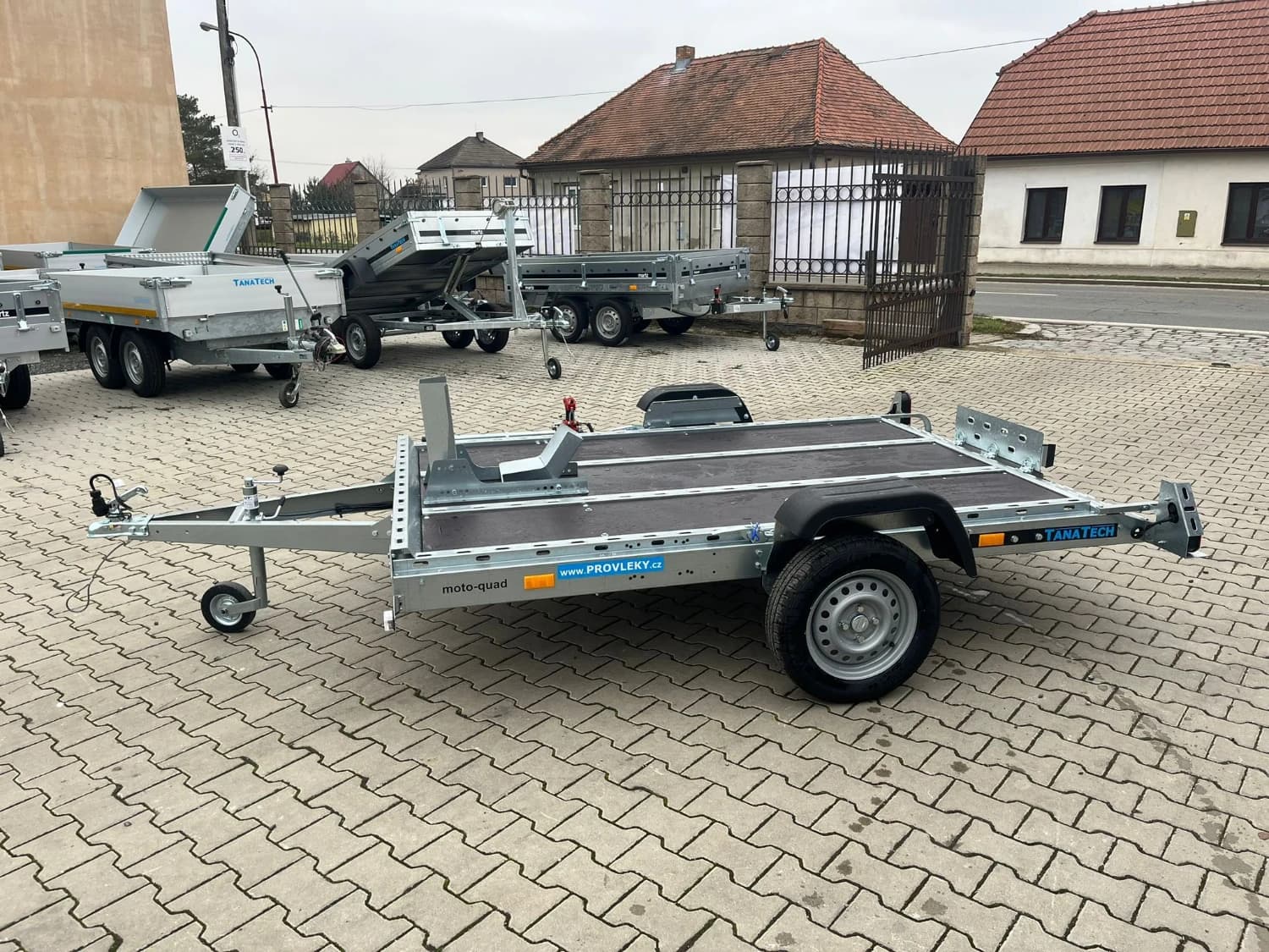 prives-martz-atv-absenker-2616-750kg-hydr-sklopny