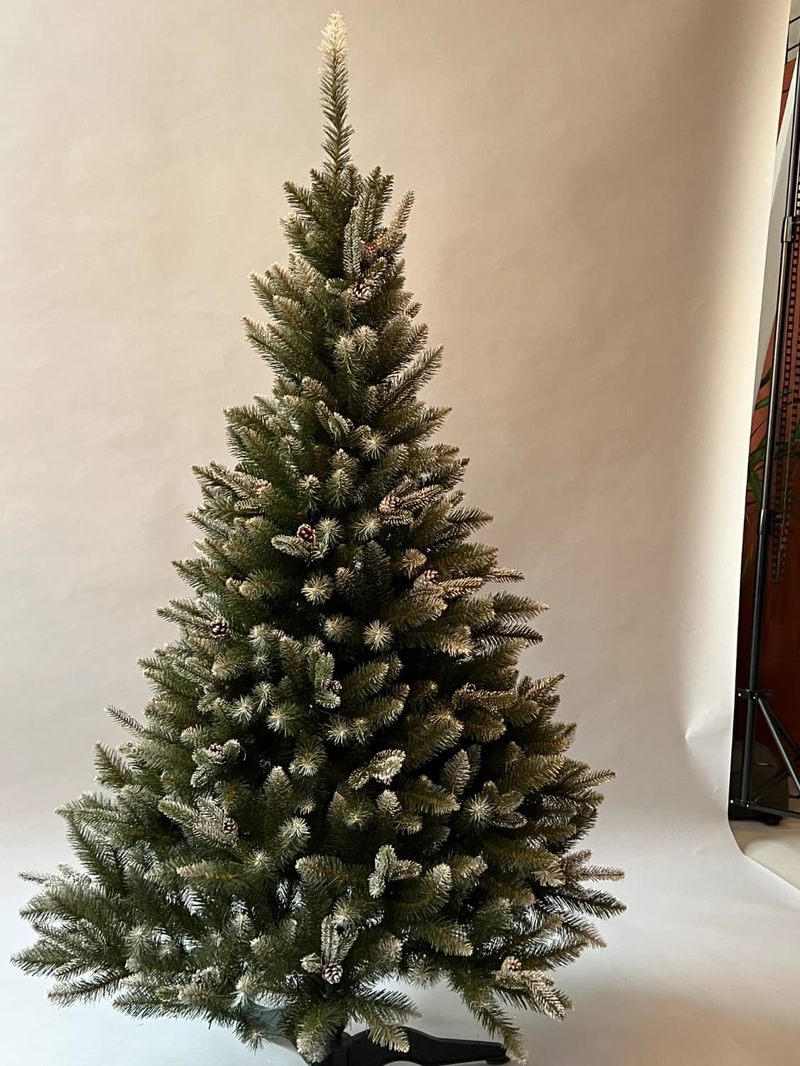 Umelý 3D vianočný stromček - smrek zamrznutý - 180/220CM - 1