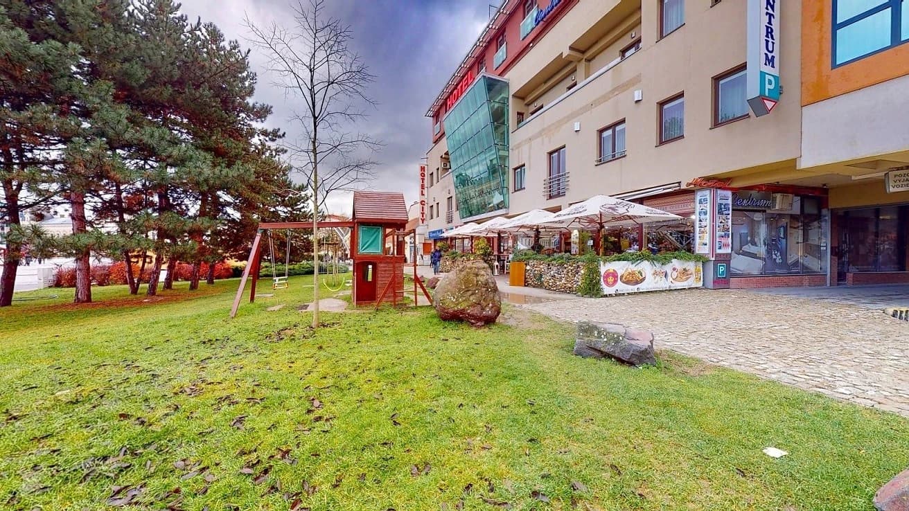 prenajom-restauracnych-priestorov-nitra-centrum