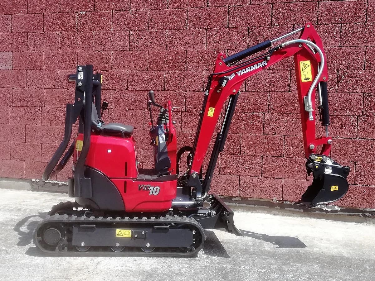 japonsky-minibager-yanmar-vio10-pasove-rypadlo-so-zarukou
