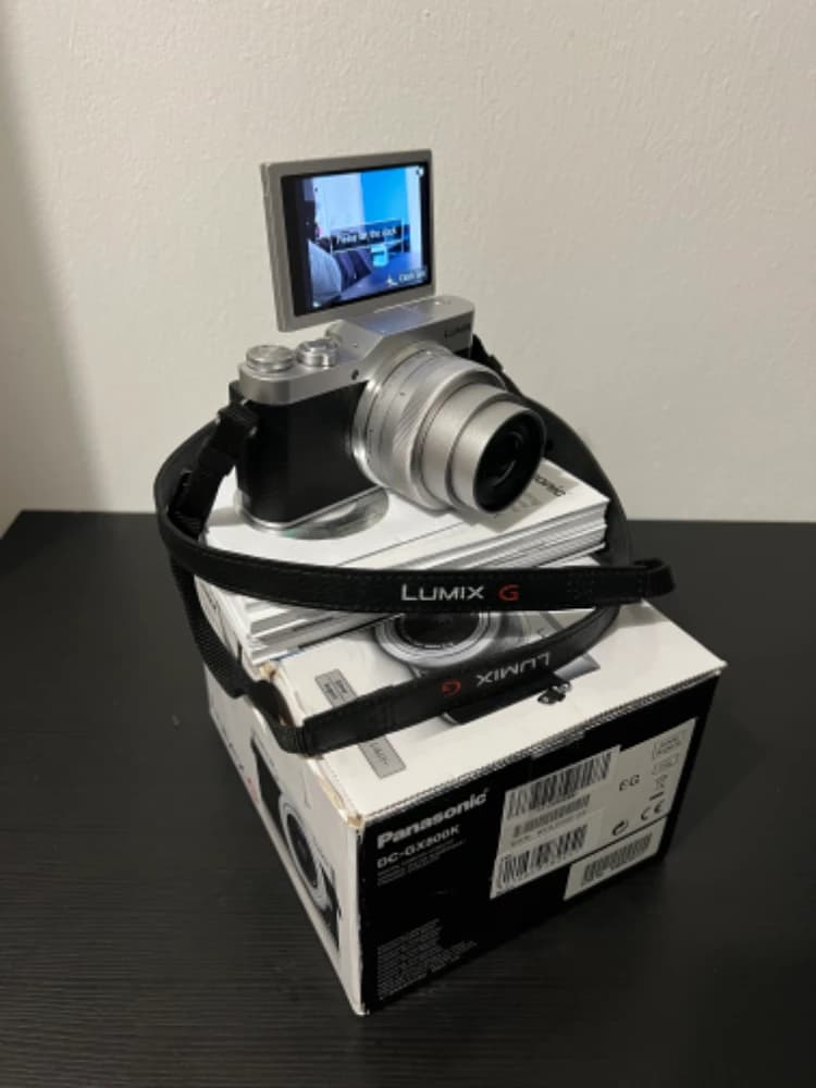 fotoaparat-panasonic-dc-gx800k